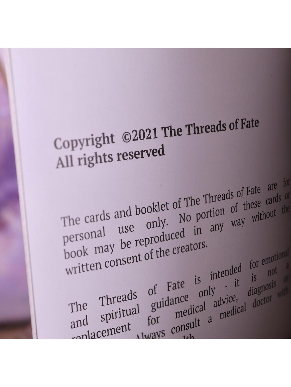 OOP Threads of Fate Lumen Oracle Deck Guidebook Holographic Gold Foil EUC HTF - Picture 9 of 9